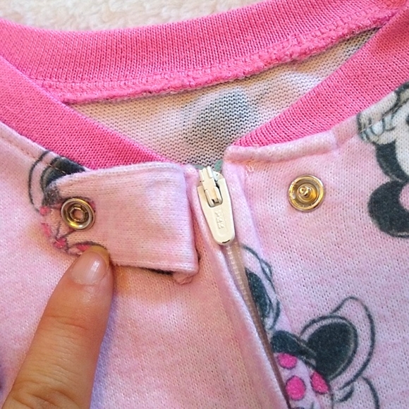 Minnie Mouse Disney pajama - Picture 5 of 7